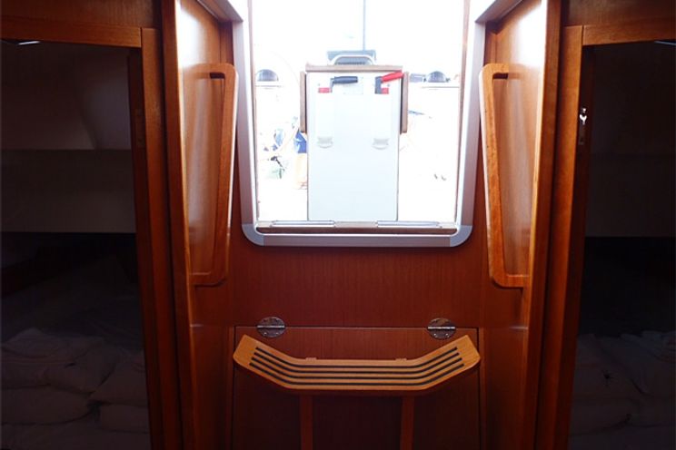 Charter Yacht Bavaria 45 - 4 Cabins -Trogir