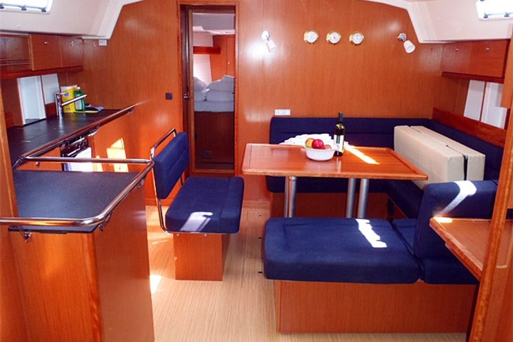 Charter Yacht Bavaria 45 - 4 Cabins -Trogir