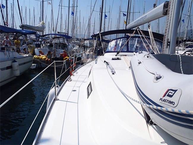 Charter Yacht Bavaria 45 - 4 Cabins -Trogir