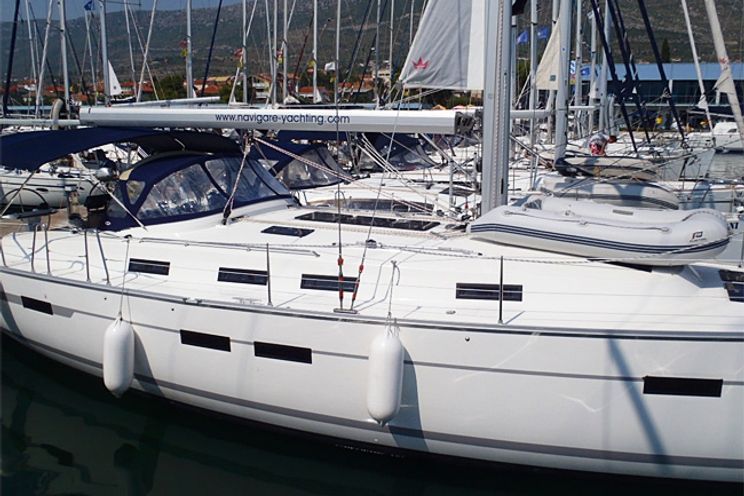 Charter Yacht Bavaria 45 - 4 Cabins -Trogir