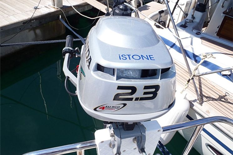 Charter Yacht Bavaria 45 - 4 Cabins - Trogir