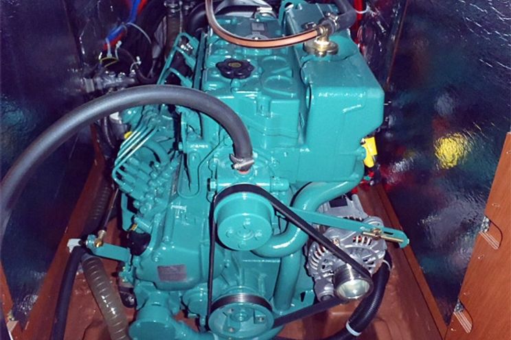 Charter Yacht Bavaria 45 - 4 Cabins - Trogir