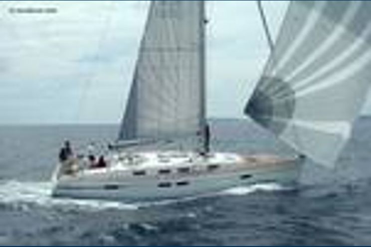 Charter Yacht Alinde