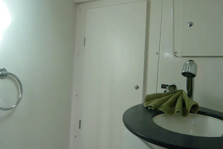 Charter Yacht ISLE DANCE II