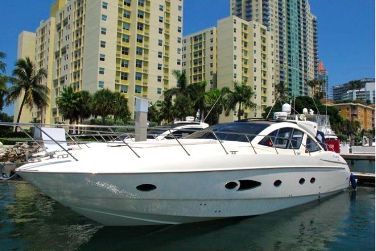 Charter Yacht Azimut 54 - Day Charter - Miami - Ft Lauderdale - Florida