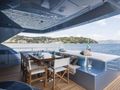 55 FIFTYFIVE Yacht Dining