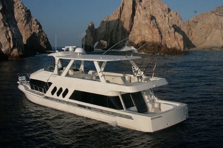 Charter Yacht 680 Bluewater Yacht - 3 Staterooms - Cabo San Lucas - La Paz - Mexico