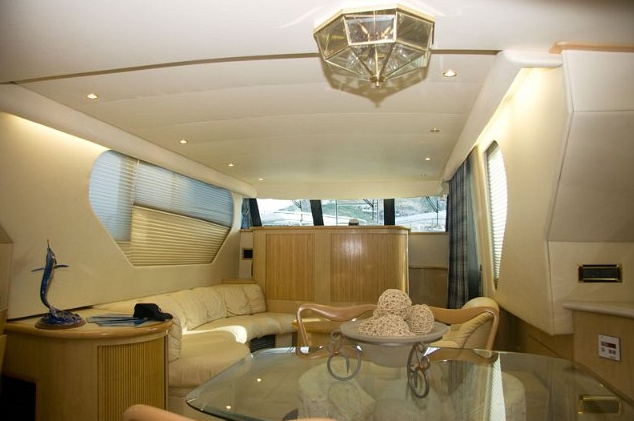 Charter Yacht 680 Bluewater Yacht - 3 Staterooms - Cabo San Lucas - La Paz - Mexico