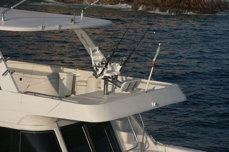 Charter Yacht 680 Bluewater Yacht - 3 Staterooms - Cabo San Lucas - La Paz - Mexico