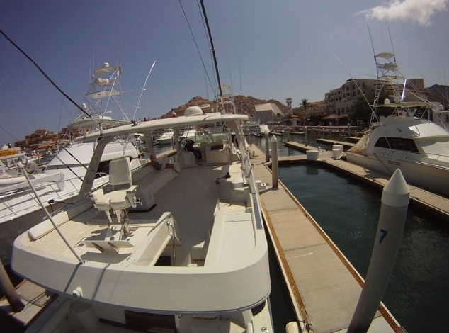Charter Yacht 680 Bluewater Yacht - 3 Staterooms - Cabo San Lucas - La Paz - Mexico