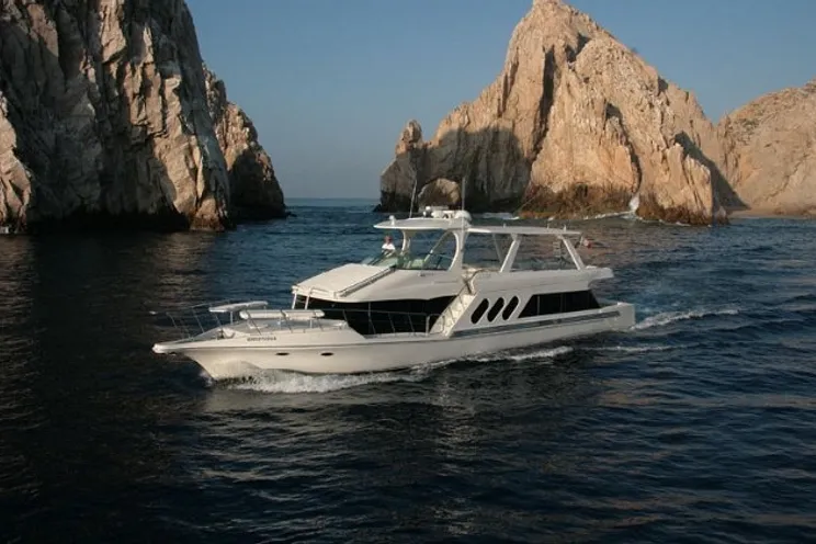 Charter Yacht 680 Bluewater Yacht - 3 Staterooms - Cabo San Lucas - La Paz - Mexico