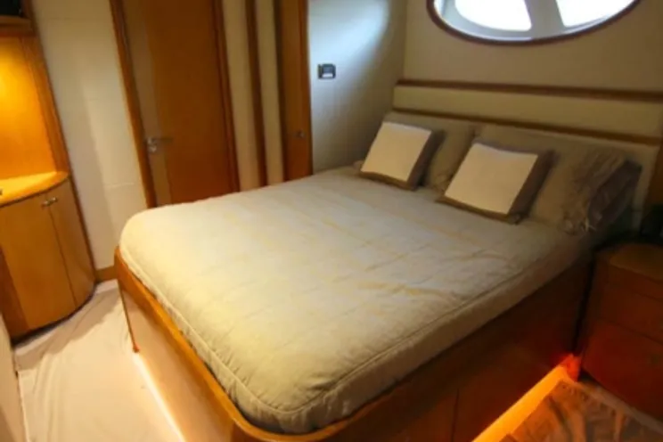 Charter Yacht Lazzara 84 - 5 Cabins - Miami Day Boat Rental - South Beach - Biscayne Bay Miami - Miami - Florida