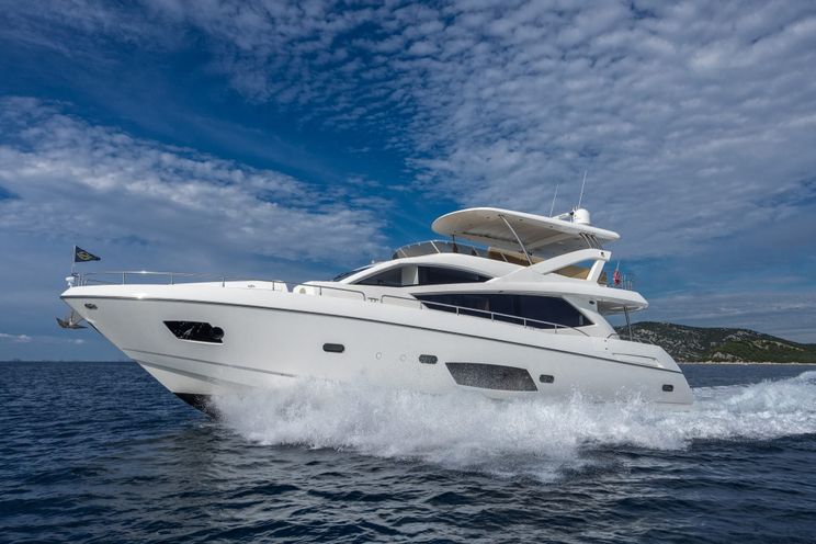 Charter Yacht A CLOUDY BAY - Sunseeker Manhatten 73 - 4 Cabins - Trogir - Split - Sibenik - Kastela - Dubrovnik