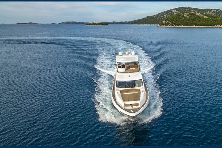 Charter Yacht A CLOUDY BAY - Sunseeker Manhatten 73 - 4 Cabins - Trogir - Split - Sibenik - Kastela - Dubrovnik