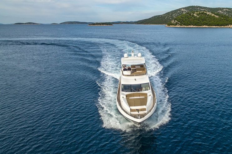 Charter Yacht A CLOUDY BAY - Sunseeker Manhatten 73 - 4 Cabins - Trogir - Split - Sibenik - Kastela - Dubrovnik