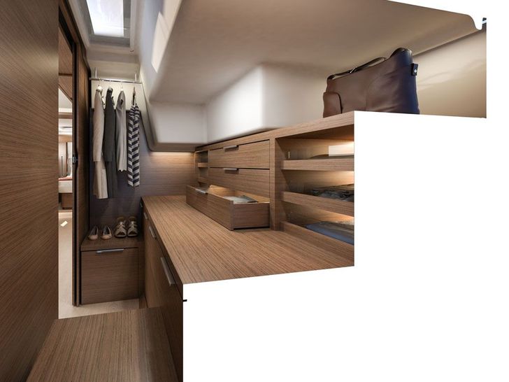 ADRIATIC LEOPARD - double cabin walk-in wardrobe