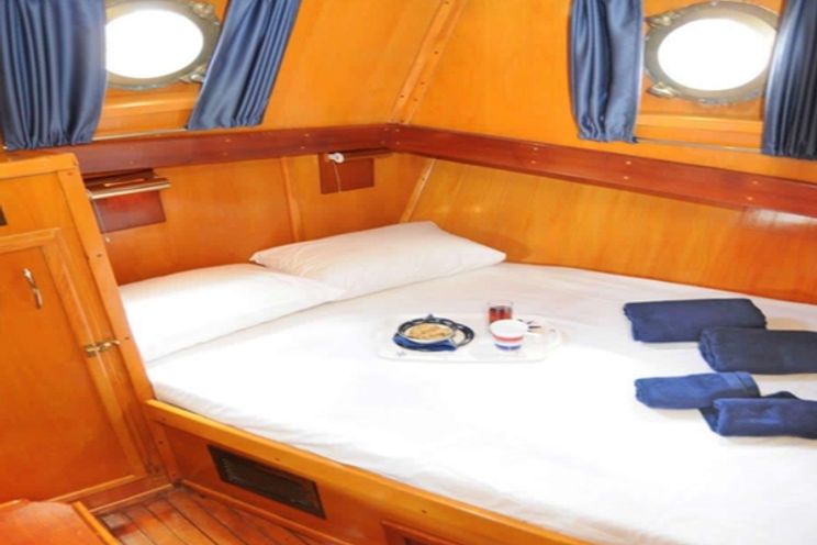 Charter Yacht AEGEAS - Custom Built 50 - 4 Cabins - Athens - Paros - Santorini