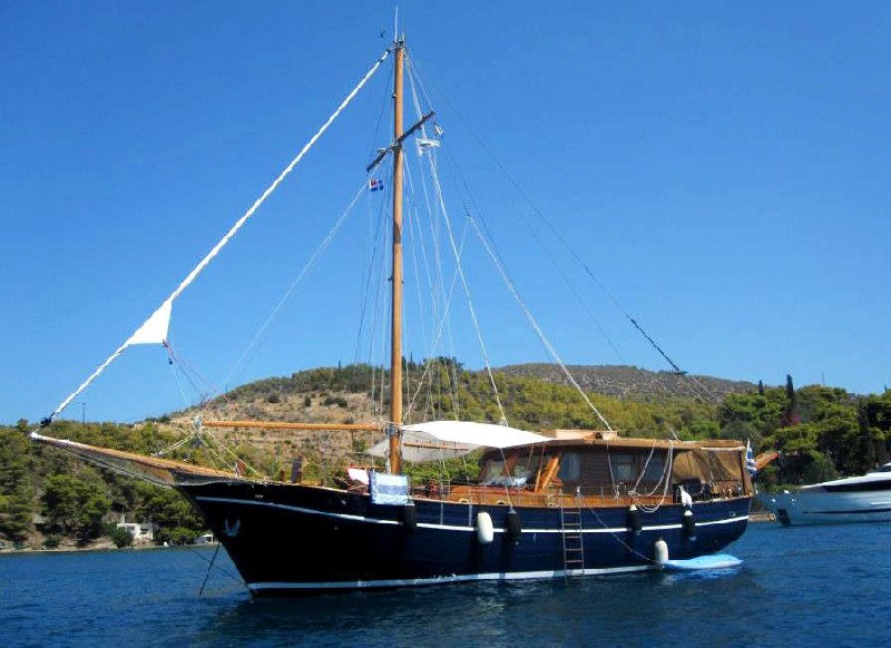 Charter Yacht AEGEAS - Custom Built 50 - 4 Cabins - Athens