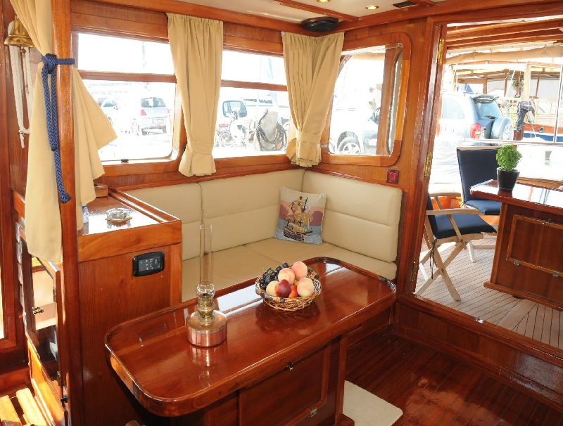 Charter Yacht AEGEAS - Custom Built 50 - 4 Cabins - Athens