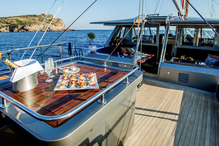 Charter Yacht AFAET - Jongert 30m - 4 Cabins - Athens - Mykonos - Lefkas