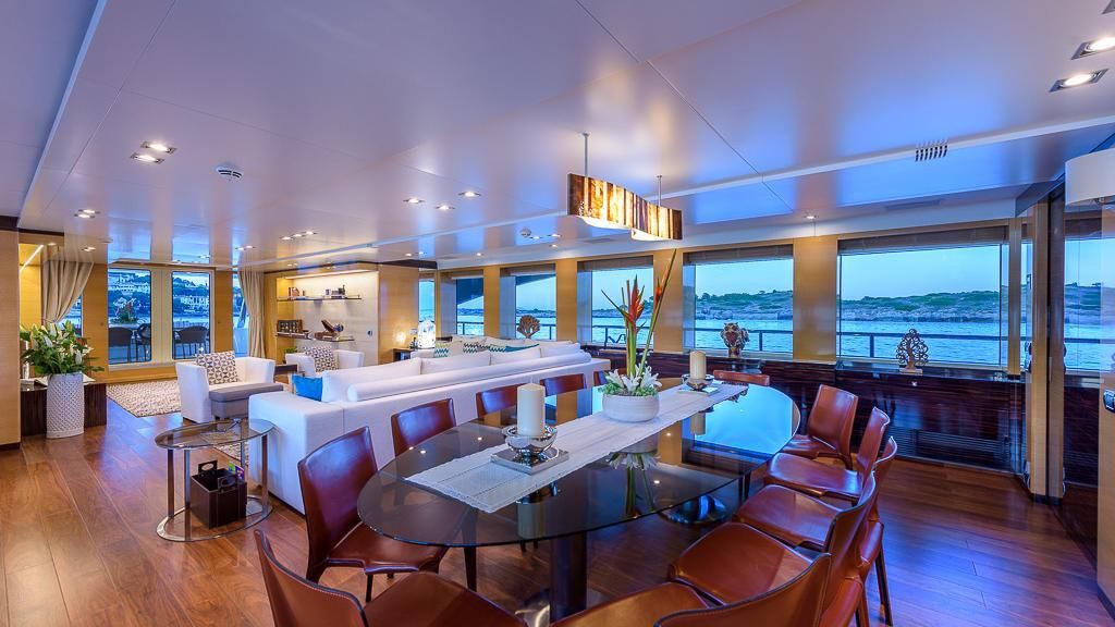 AFRICA I - Benetti 154