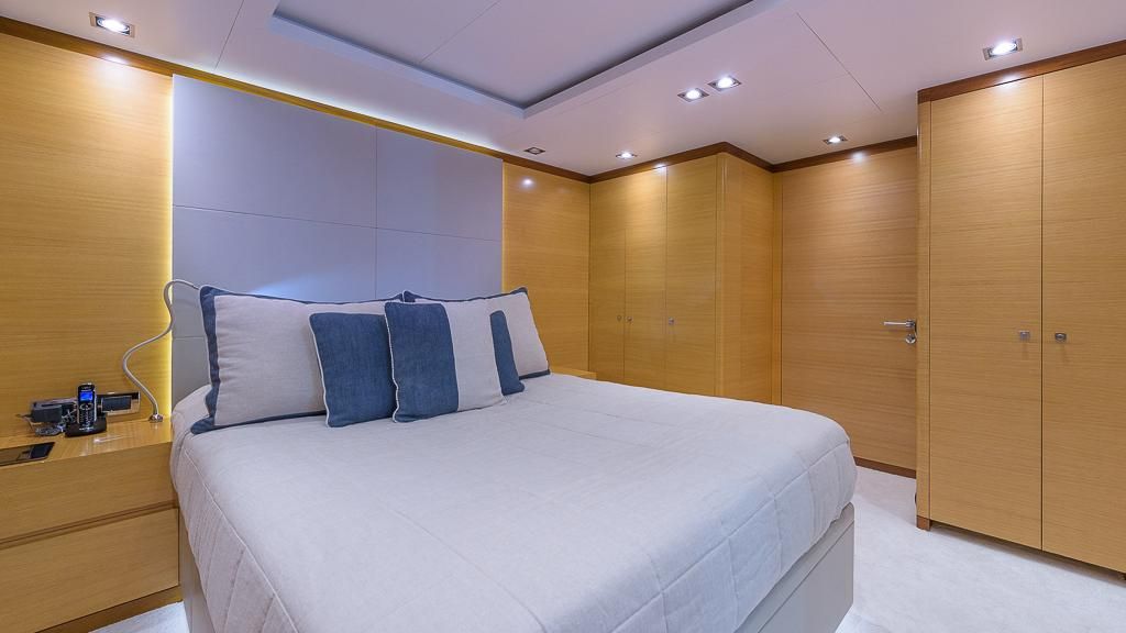AFRICA I - Benetti 154