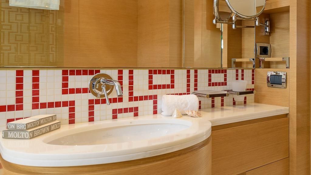 AFRICA I - Benetti 154