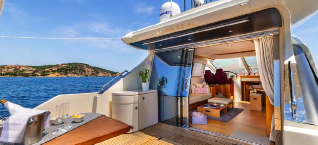Charter Yacht Aicon 62 Open - Day Charter - 3 cabins(3 double)- Santa Margherita Ligure