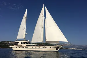 ALBA - 30m Gulet - 5 Cabins - Split - Kastela - Trogir - Dubrovnik ALBA - 30m Gulet - 5 Cabins - Split - Kastela - Trogir - Dubrovnik
