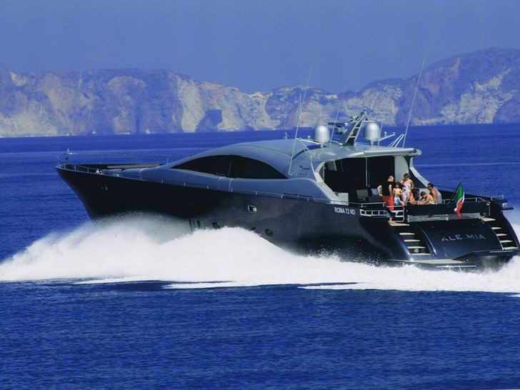 ALEMIA Italcraft 105 - cruising aft view ALEMIA Italcraft 105 - cruising aft view
