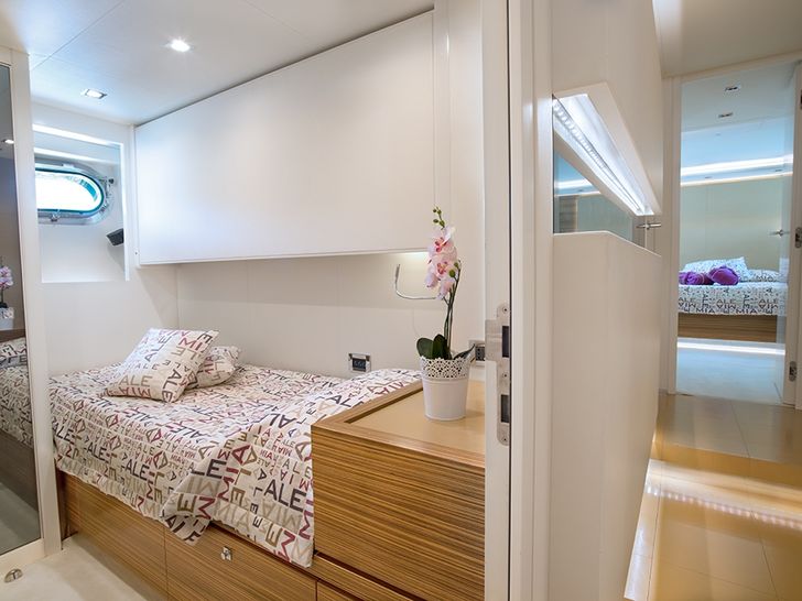 ALEMIA Italcraft 105 - cabin 3 ALEMIA Italcraft 105 - cabin 3