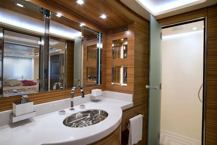 Charter Yacht ALEMIA - Italcraft 105 - 5 Cabins - Olbia - Cannigione - Porto Cervo - Sardinia - Italy