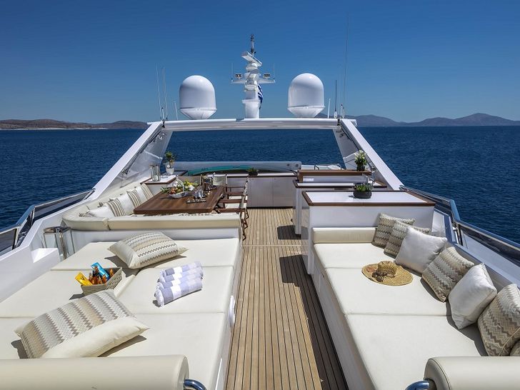 ALEXIA AV - Crewed Motor Yacht - Upper Deck Lounge Area