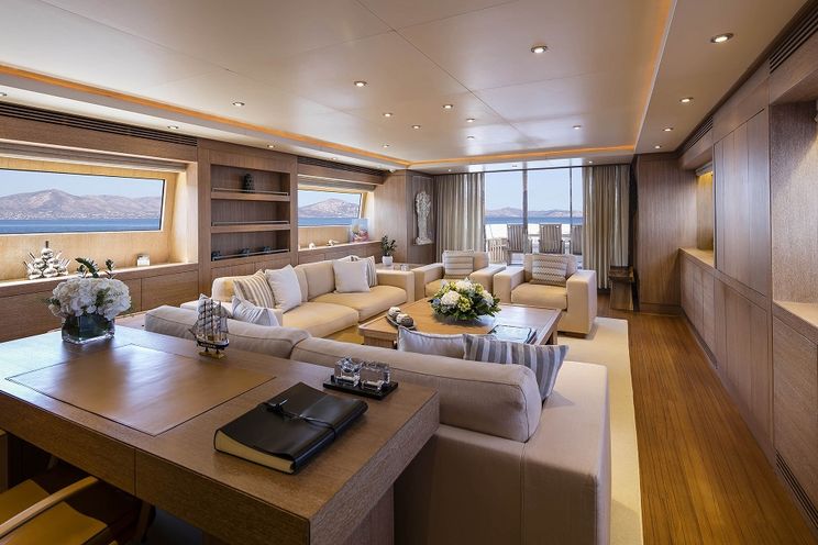 Charter Yacht ALEXIA - Cantieri di Pisa 105 - 4 Cabins - Athens - Mykonos - Santorini