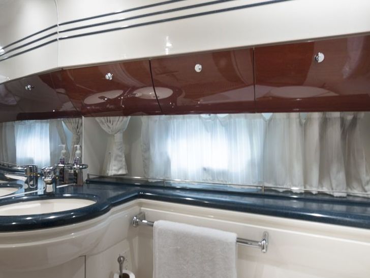 Miami Day Charter Yacht ALL GOOD Princess 65 Bathroom Miami Day Charter Yacht ALL GOOD Princess 65 Bathroom
