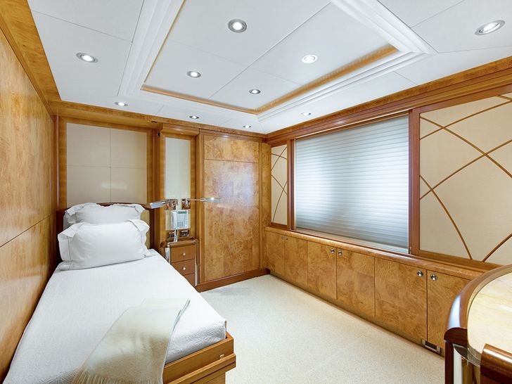 ALLEGRIA - Hakvoort 152 ALLEGRIA - Hakvoort 152