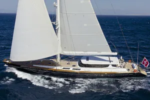 ALLURE - Sterling Yachts 133 - 4 Cabins - Athens - Corfu - Santorini ALLURE - Sterling Yachts 133 - 4 Cabins - Athens - Corfu - Santorini