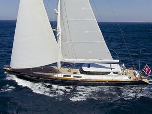 ALLURE - Sterling Yachts 133 - 4 Cabins - Athens - Corfu - Santorini ALLURE - Sterling Yachts 133 - 4 Cabins - Athens - Corfu - Santorini