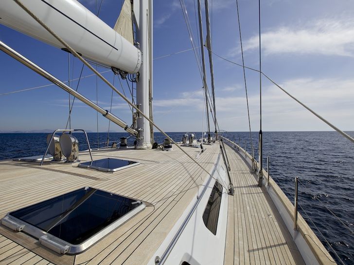 ALLURE - Sterling Yachts 133 ALLURE - Sterling Yachts 133