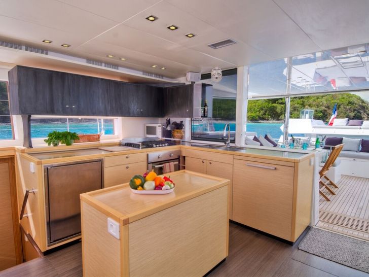 Altesse Lagoon 620 BVI Galley - Where Sarah creates her magic Altesse Lagoon 620 BVI Galley - Where Sarah creates her magic