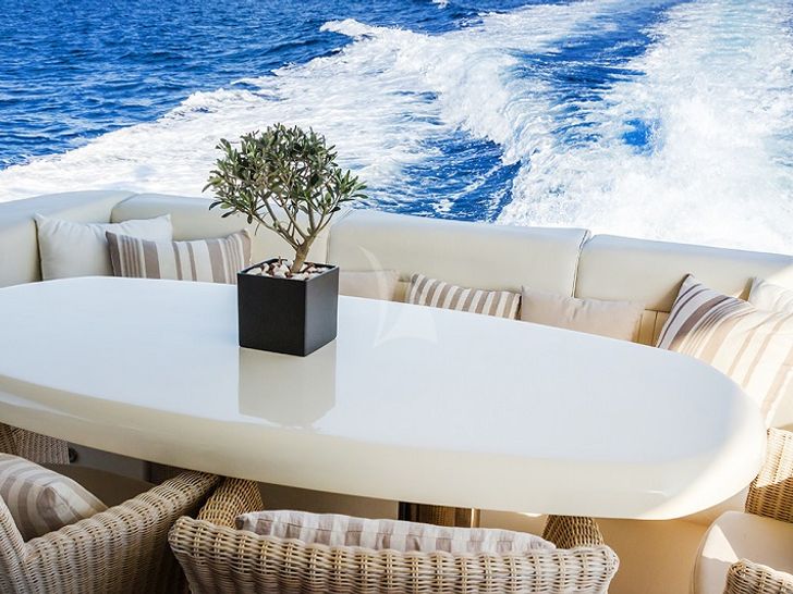 AMORAKI -Aft Deck Dining Table AMORAKI -Aft Deck Dining Table