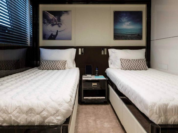 ANDIAMO - Baglietto 156 ANDIAMO - Baglietto 156