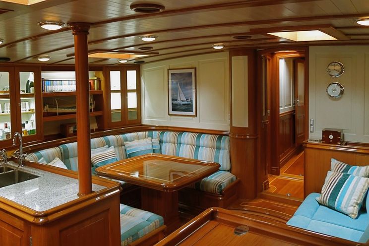 Charter Yacht Andre Hoek 74 - Modern Classic - Day Charter - Southampton
