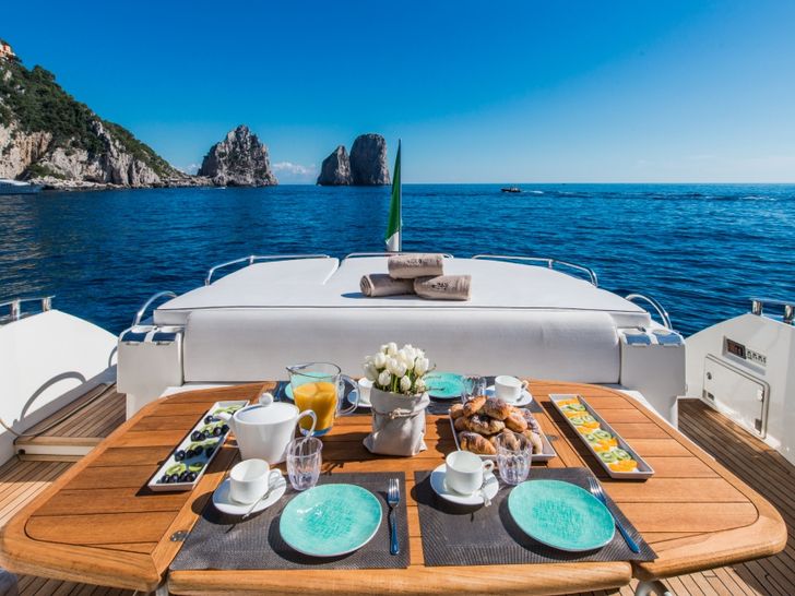 ANTHONY - Sunseeker 64 ANTHONY - Sunseeker 64