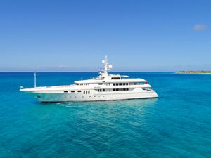 APOGEE - Codecasca 62m - 6 Cabins - Monaco - Croatia - Greece - Leeward Islands - Windward Islands APOGEE - Codecasca 62m - 6 Cabins - Monaco - Croatia - Greece - Leeward Islands - Windward Islands