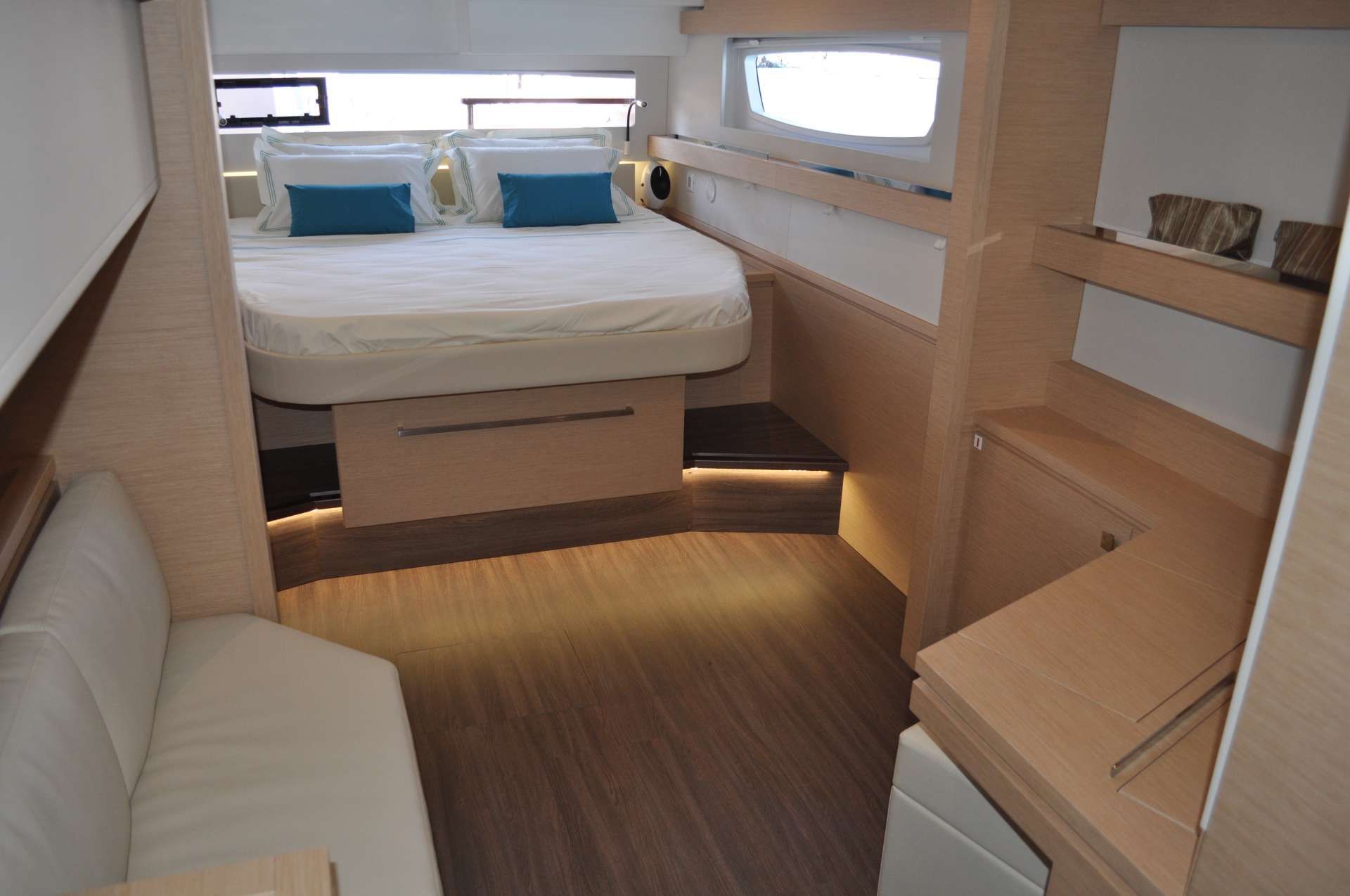 ARAOK - Fountaine Pajot Ipanema 58