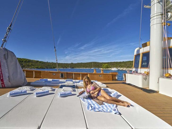 ARDURA - Custom 28m ARDURA - Custom 28m