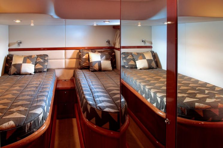 Charter Yacht ARIADNA - Sunseeker Predator 61 - 2 Cabins - Ibiza - Formentera