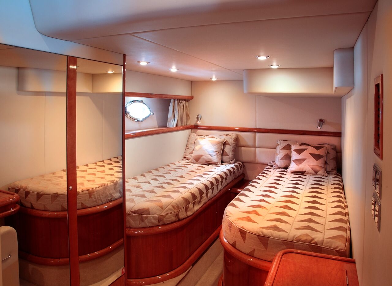 Charter Yacht ARIADNA - Sunseeker Predator 61 - 2 Cabins - Ibiza - Formentera