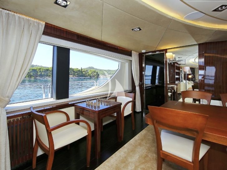 ARTEMY - Azimut 116 ARTEMY - Azimut 116
